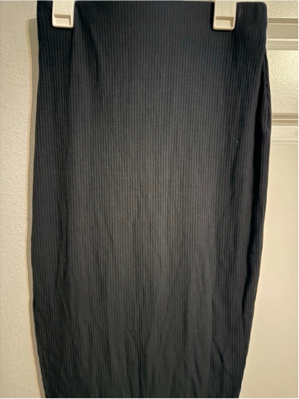 Women's Stillwater Black Ribbed Midi Skirt with Slit S - Picture 3 of 5
